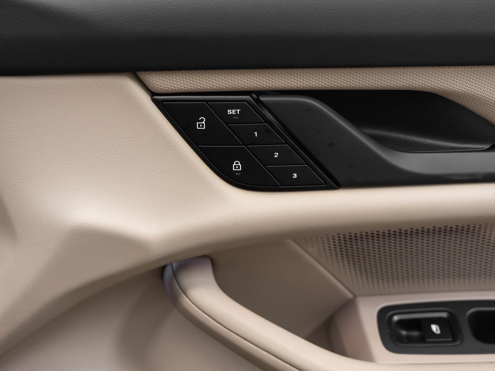 2024 Porsche Taycan Taycan 4S