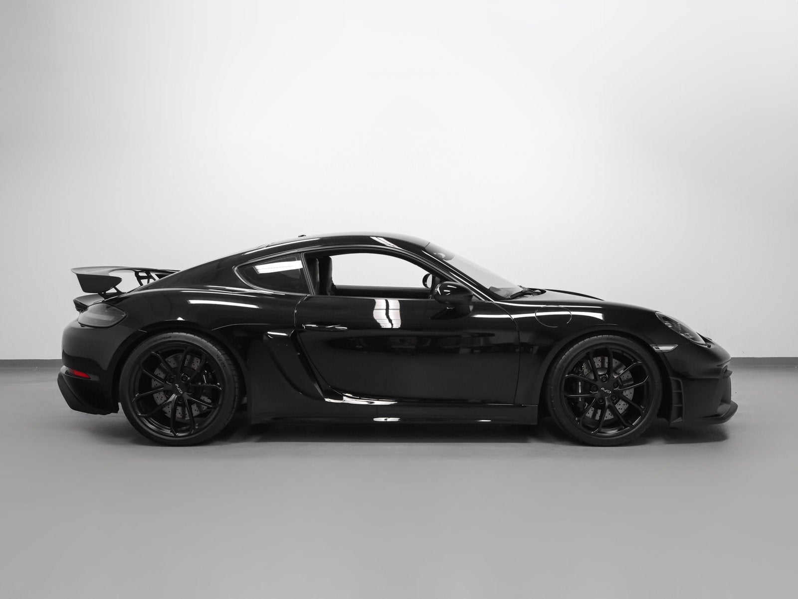 2021 Porsche 718 718 Cayman GT4