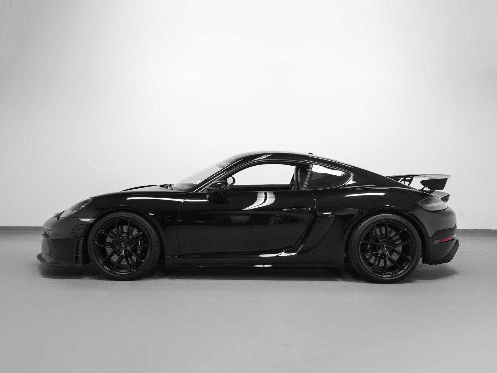 2021 Porsche 718 718 Cayman GT4