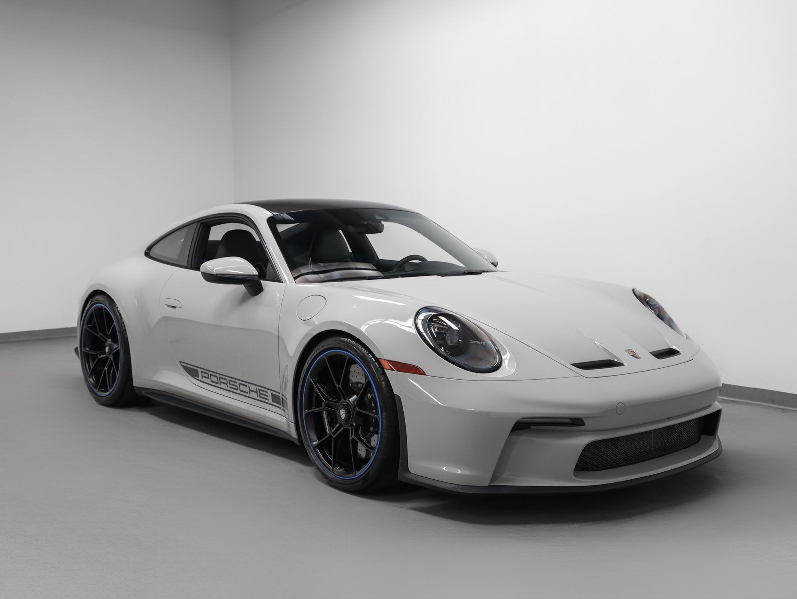 2022 Porsche 911 911 GT3 with Touring Package