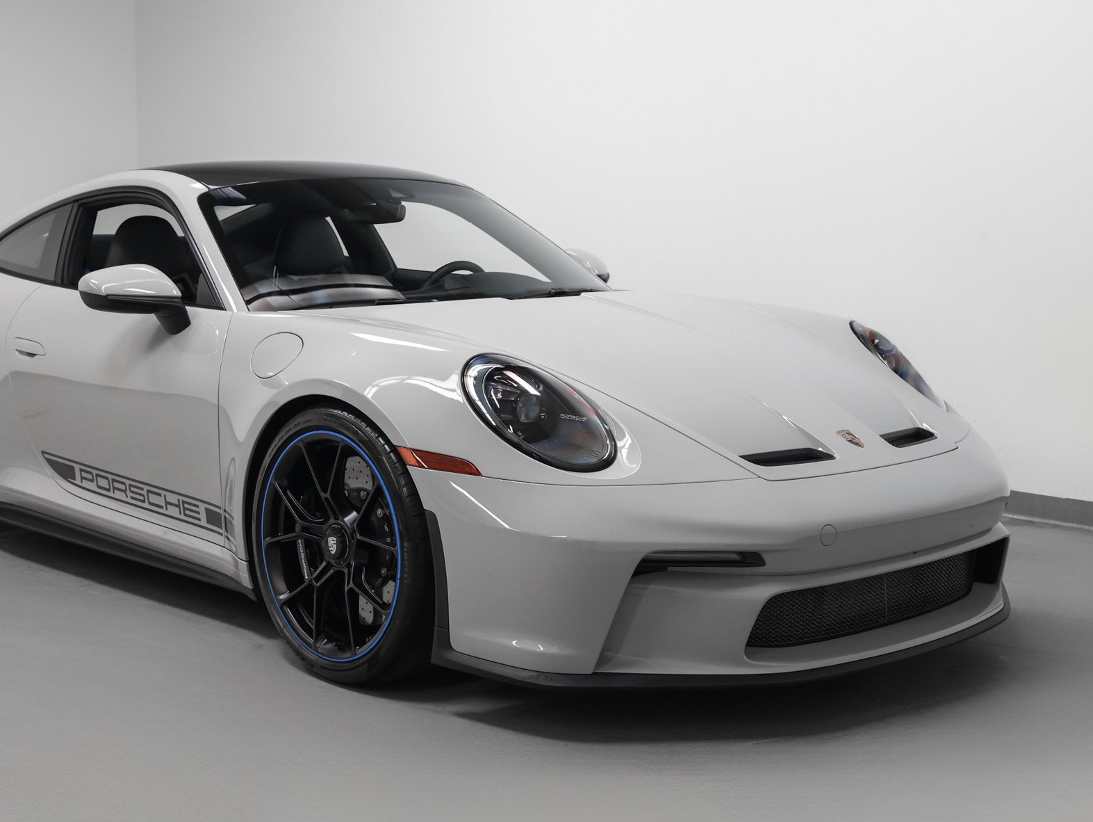2022 Porsche 911 911 GT3 with Touring Package
