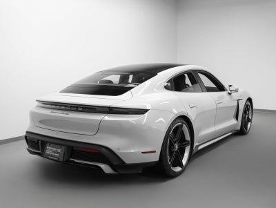 2021 Porsche Taycan Taycan Turbo