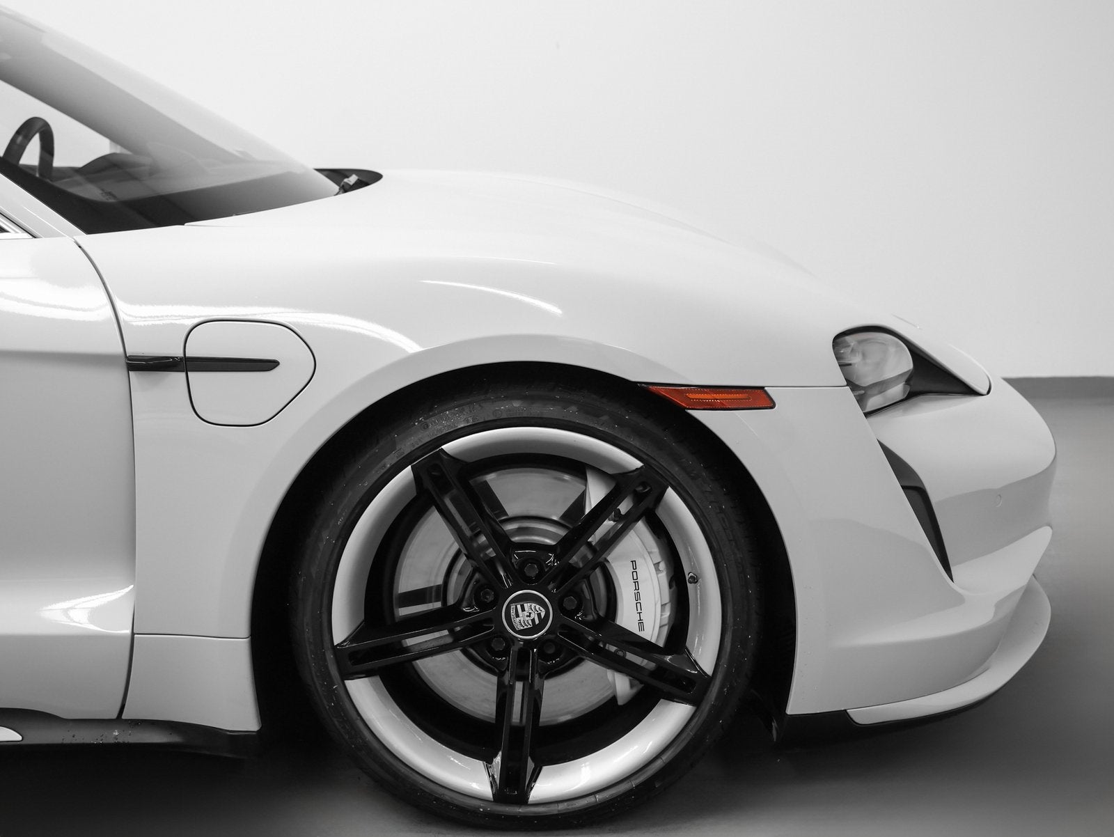 2021 Porsche Taycan Taycan Turbo