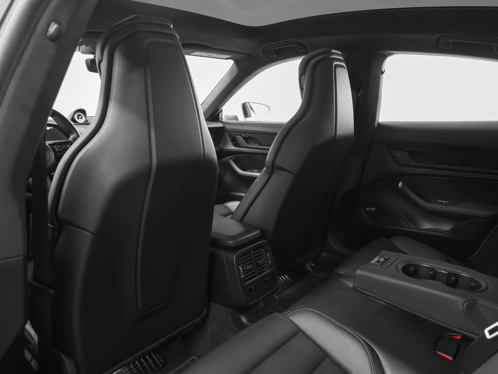 2021 Porsche Taycan Taycan Turbo