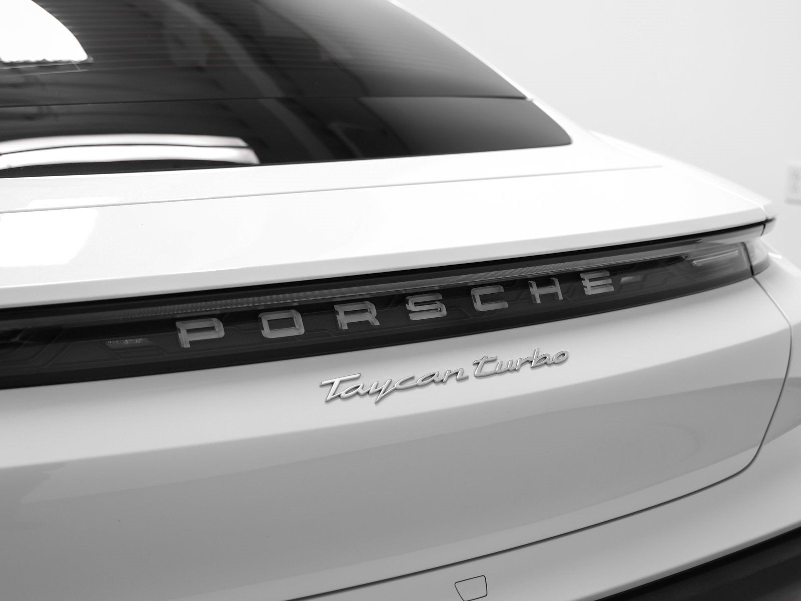 2024 Porsche Taycan Taycan Turbo (MY24)