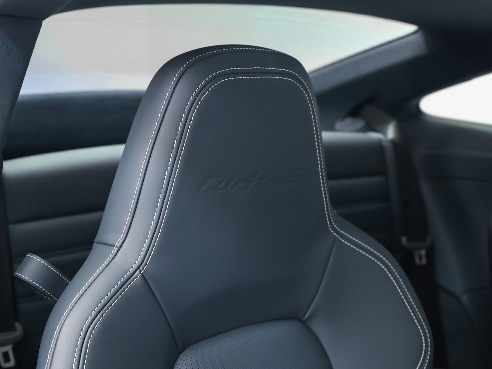 2025 Porsche 911 911 Turbo S