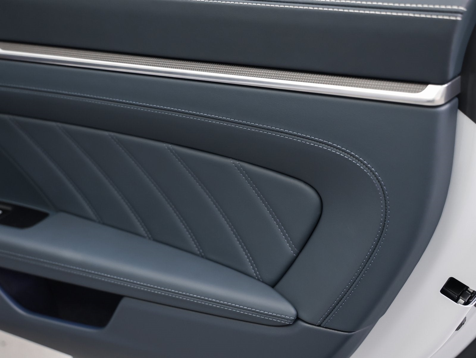 2025 Porsche 911 911 Turbo S