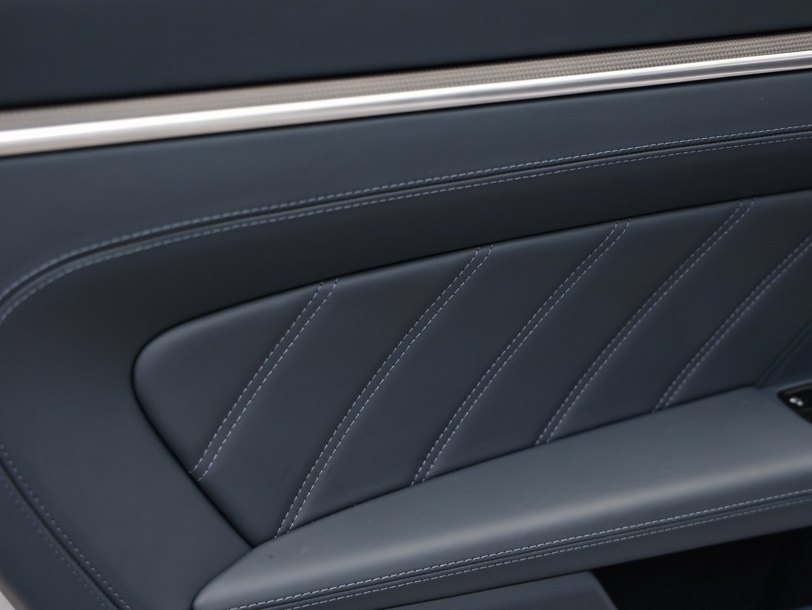 2025 Porsche 911 911 Turbo S