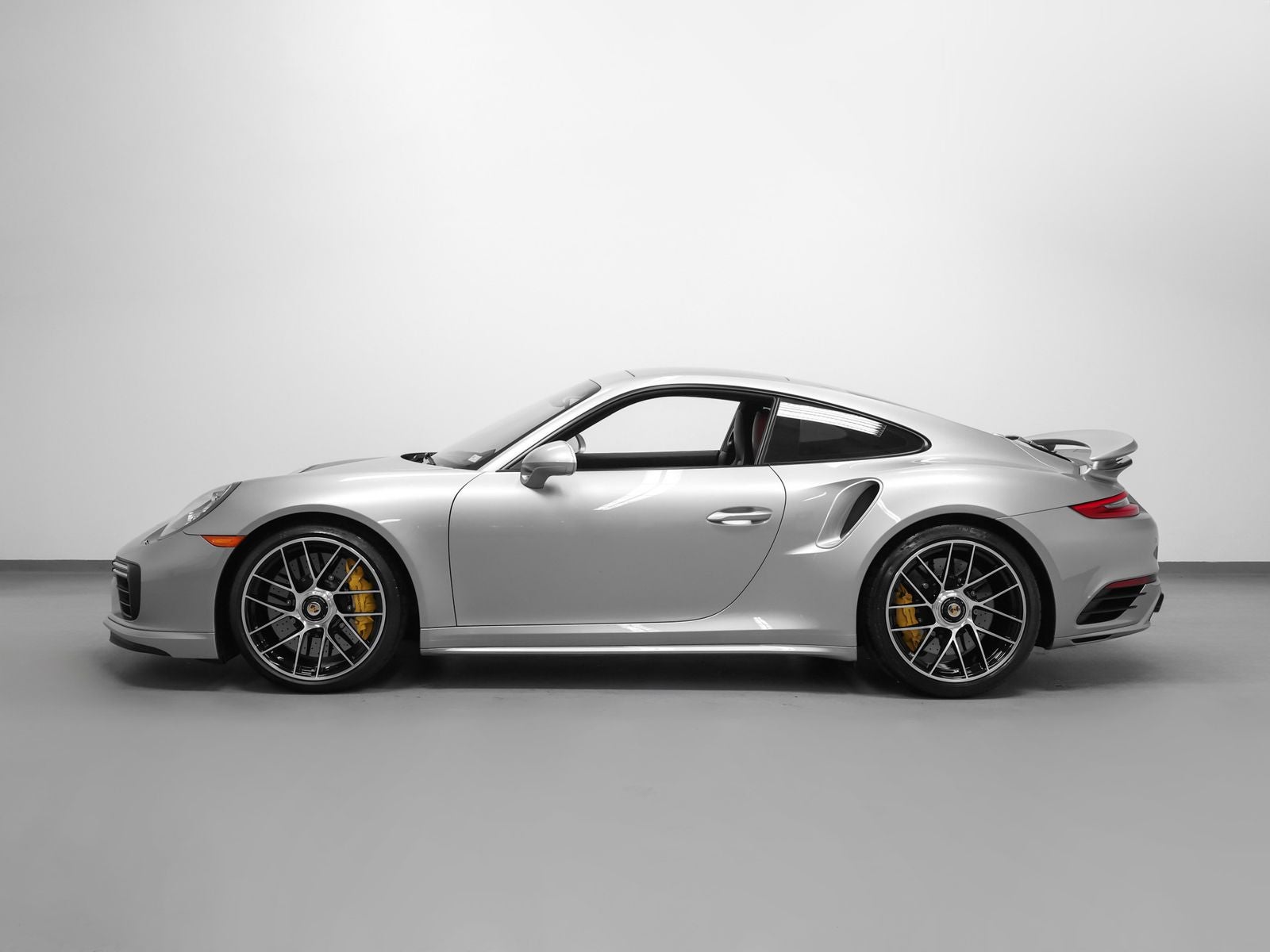 2017 Porsche 911 Turbo S