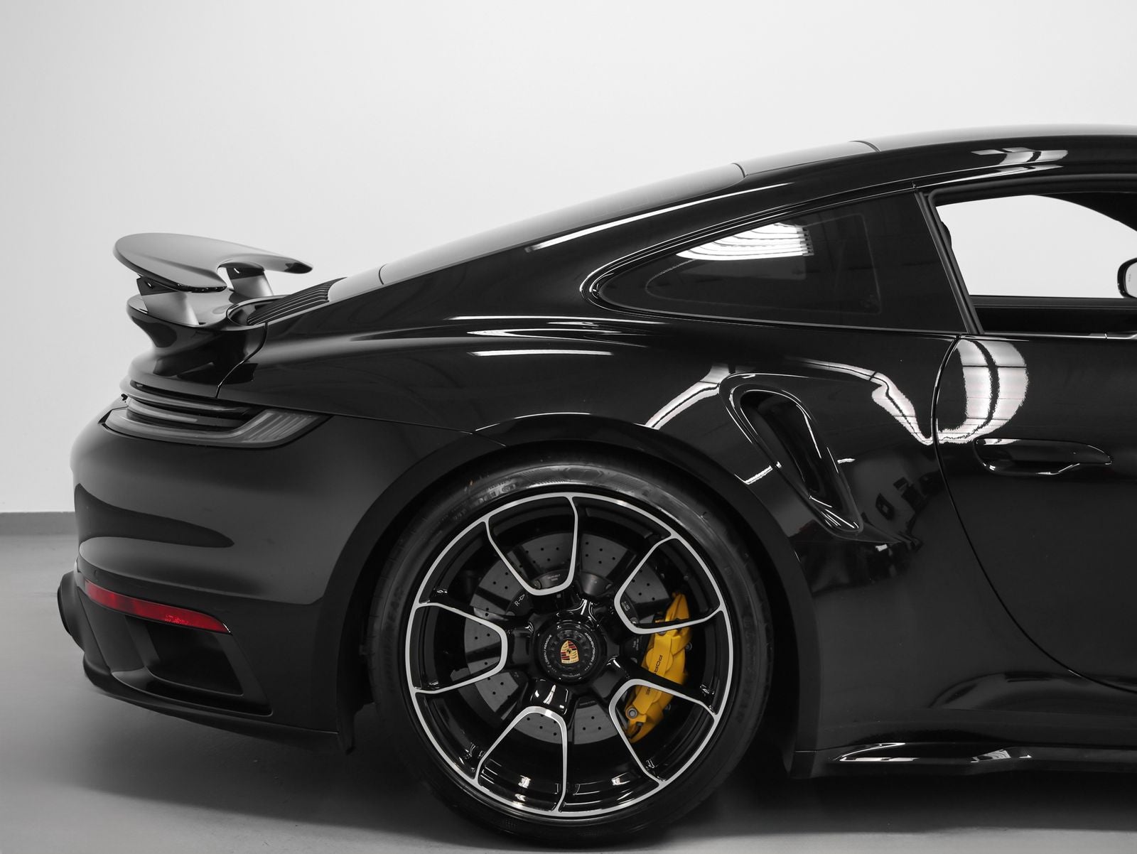 2023 Porsche 911 Turbo S