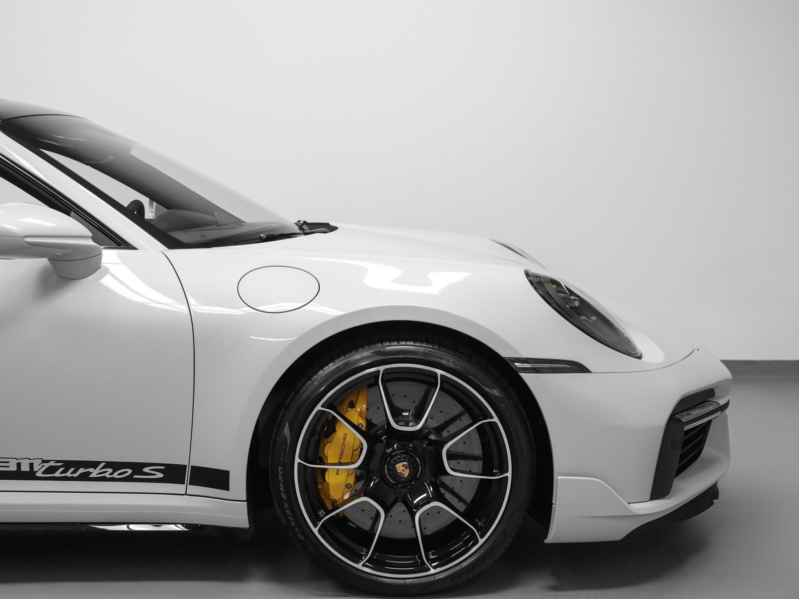 2025 Porsche 911 911 Turbo S