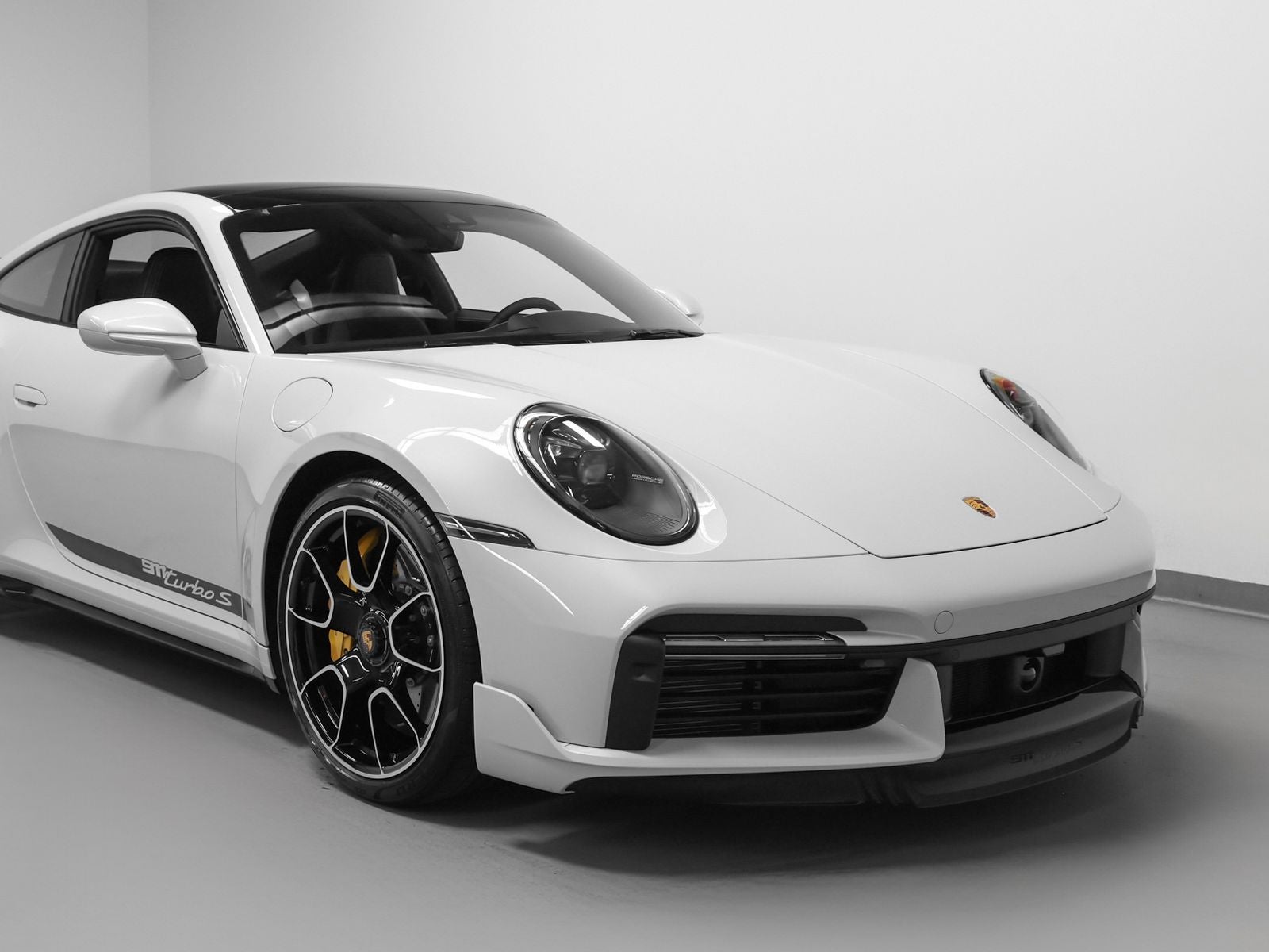 2025 Porsche 911 911 Turbo S