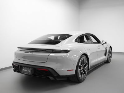 2026 Porsche Taycan Taycan GTS