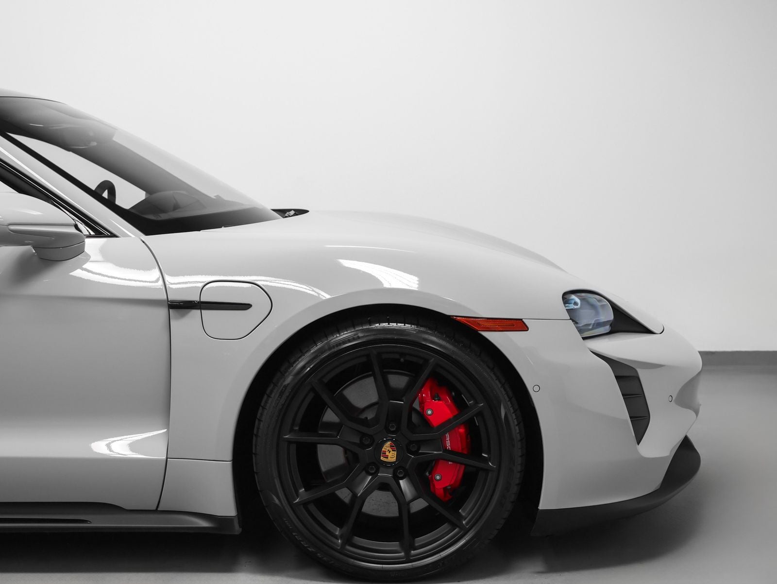 2024 Porsche Taycan Taycan GTS