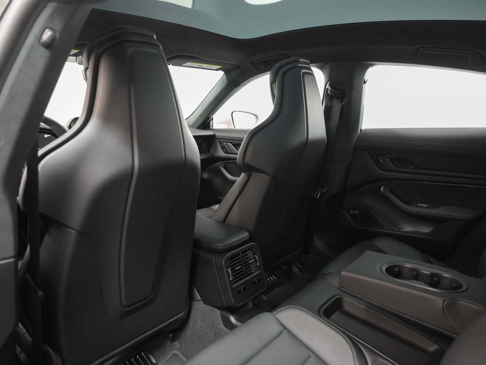 2024 Porsche Taycan Taycan GTS