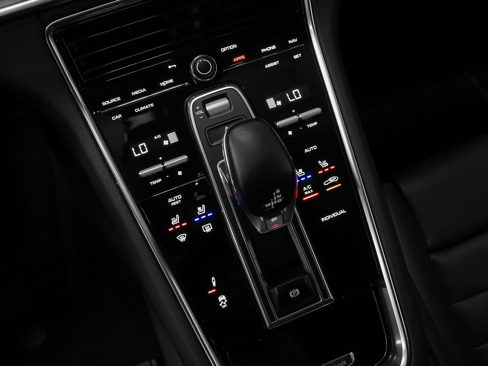2023 Porsche Panamera Panamera 4 E-Hybrid (MY23)