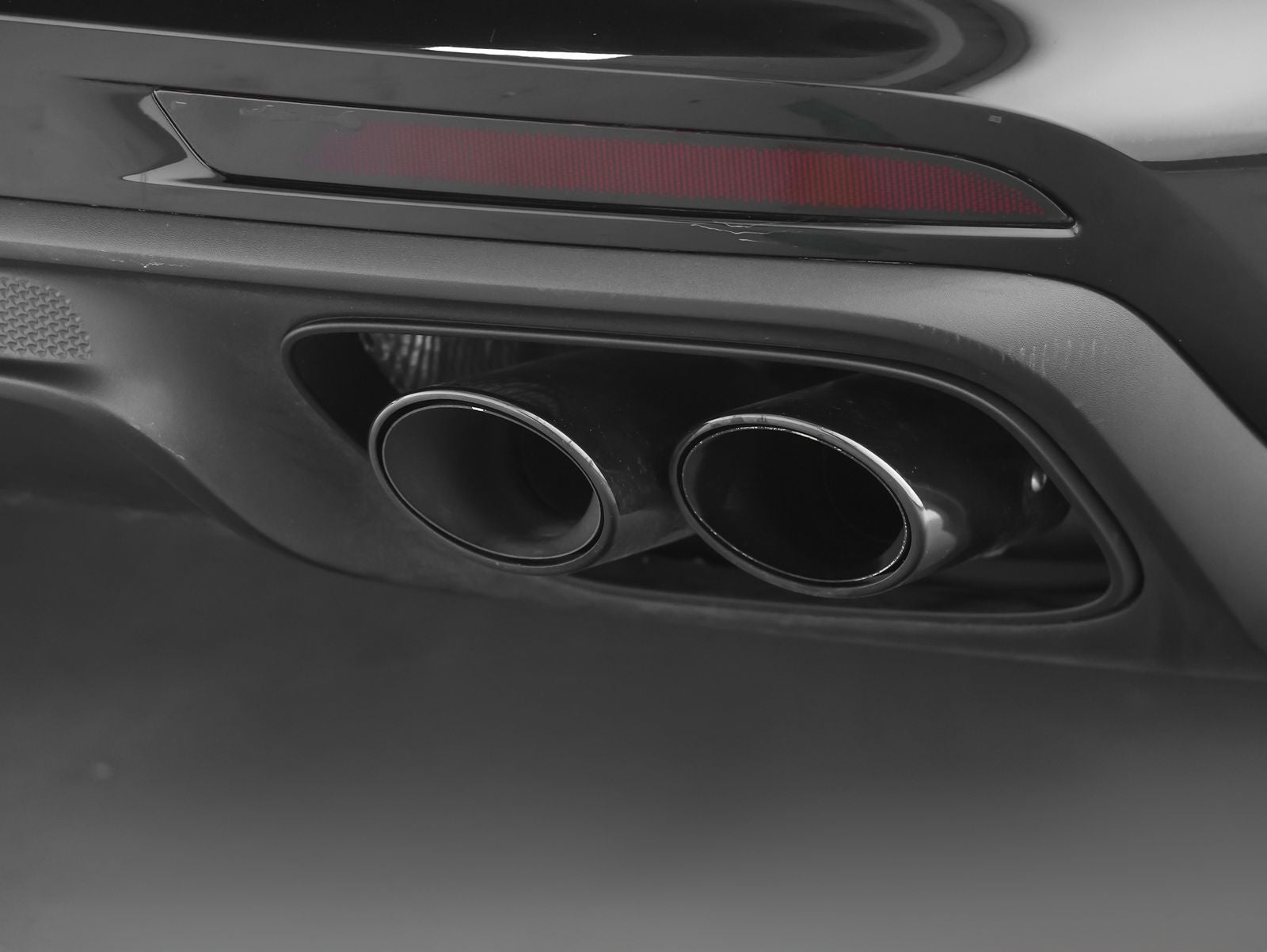 2023 Porsche Panamera Panamera 4 E-Hybrid (MY23)