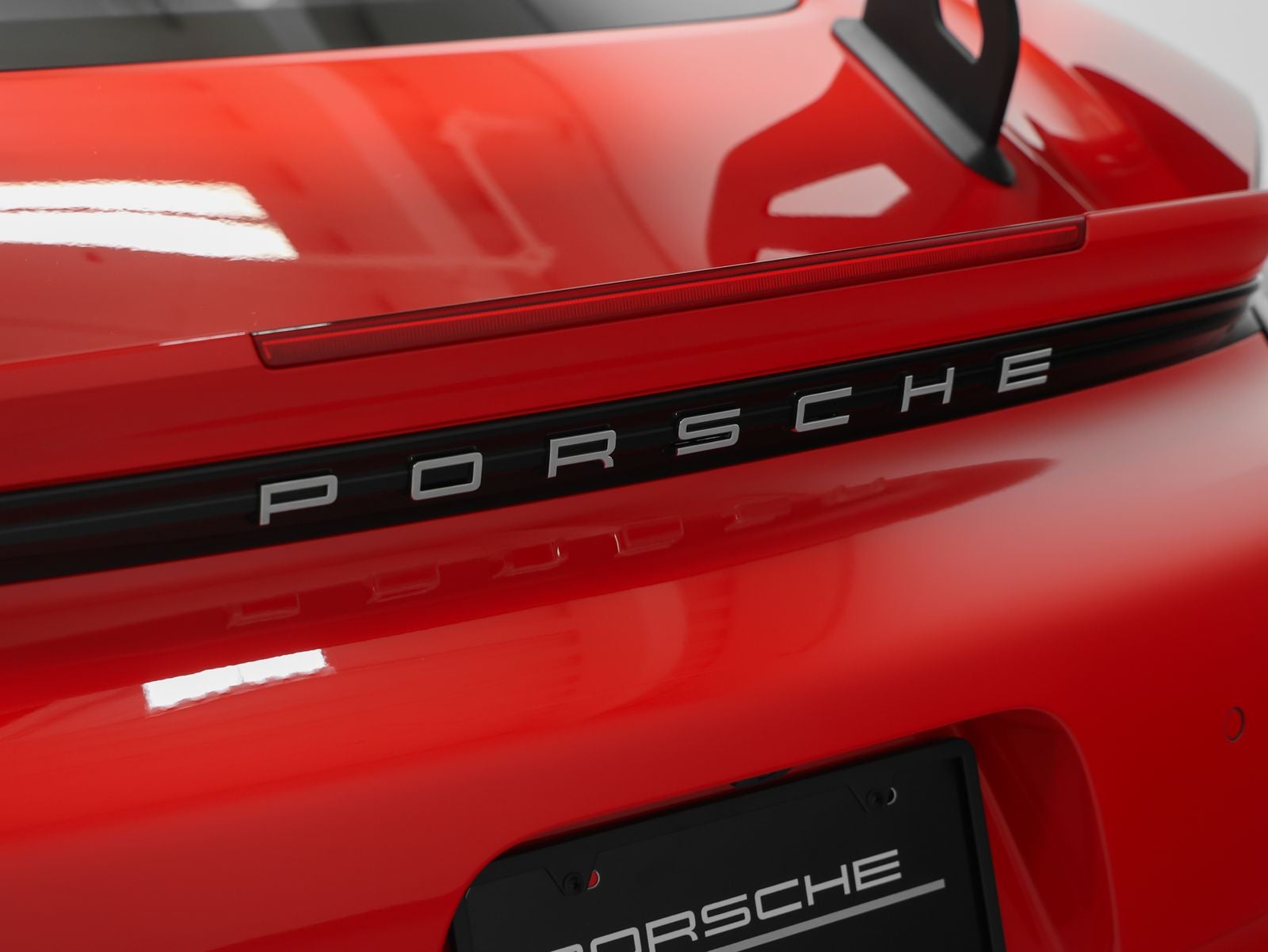 2025 Porsche 718 718 Cayman GT4 RS
