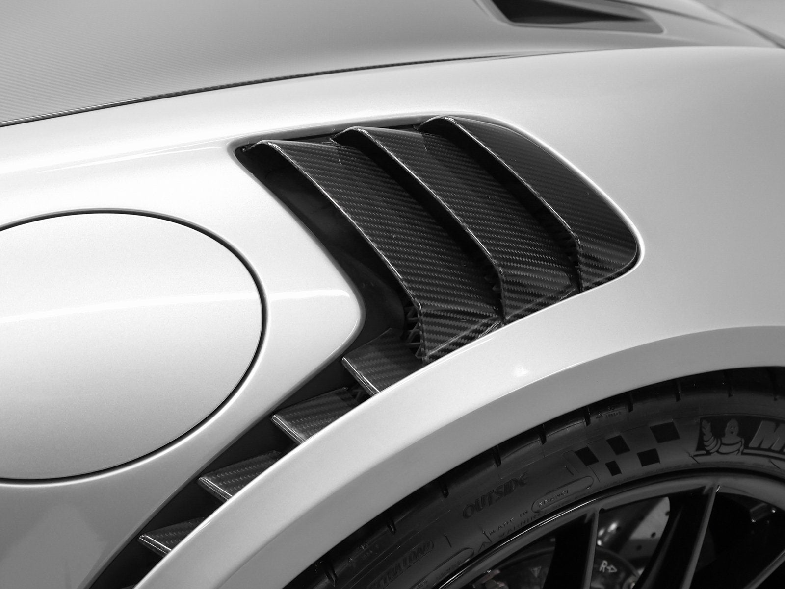 2018 Porsche 911 911 GT2 RS