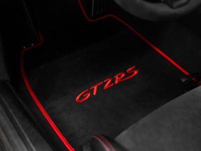 2018 Porsche 911 911 GT2 RS