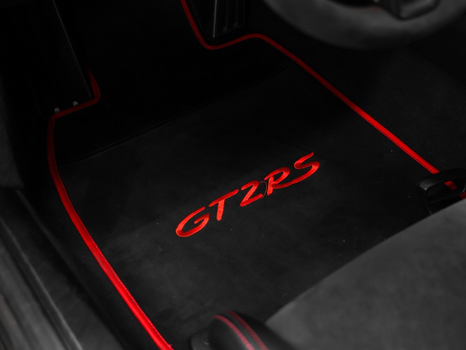 2018 Porsche 911 911 GT2 RS