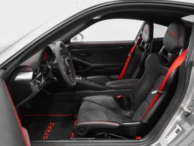 2018 Porsche 911 911 GT2 RS