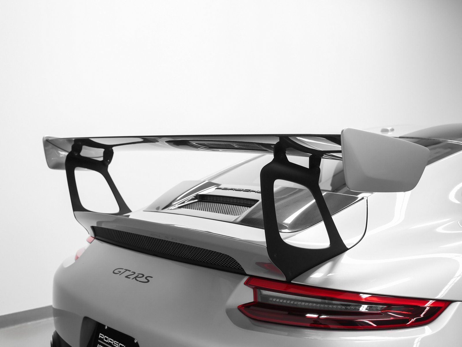 2019 Porsche 911 911 GT2 RS