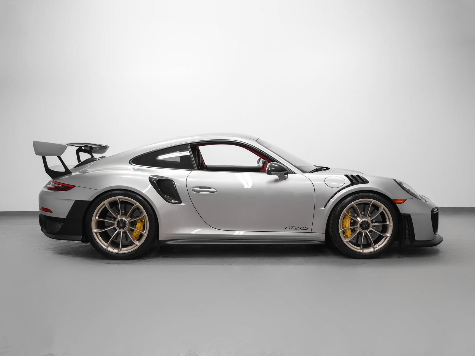 2018 Porsche 911 911 GT2 RS