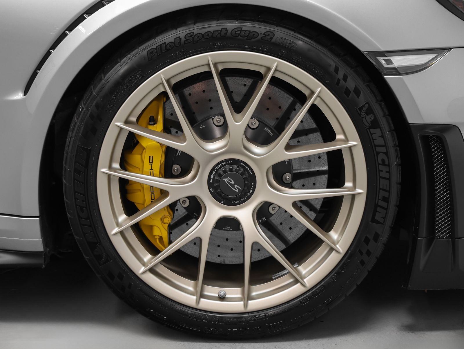2018 Porsche 911 911 GT2 RS