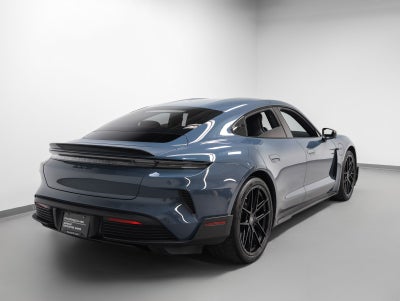 2025 Porsche Taycan Turbo GT
