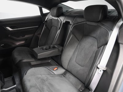 2025 Porsche Taycan Turbo GT