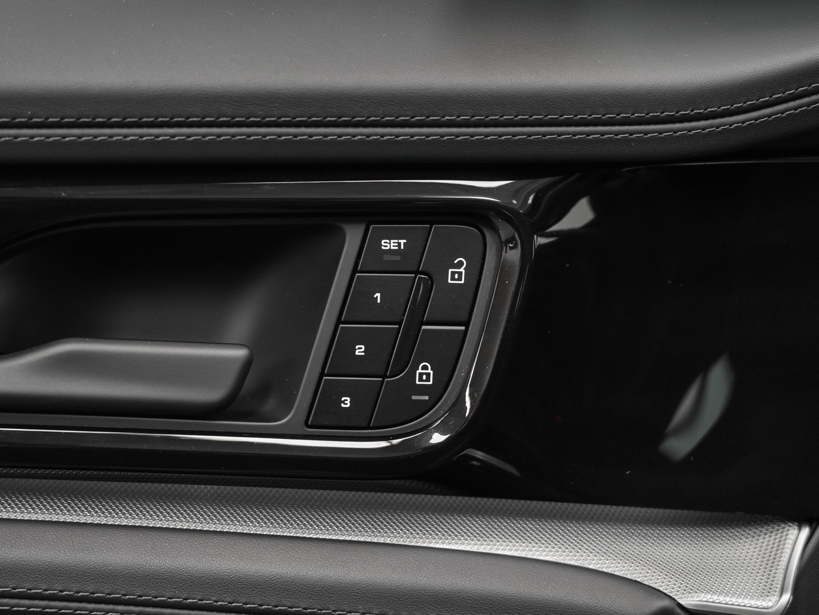 2026 Porsche Panamera Panamera 4 E-Hybrid