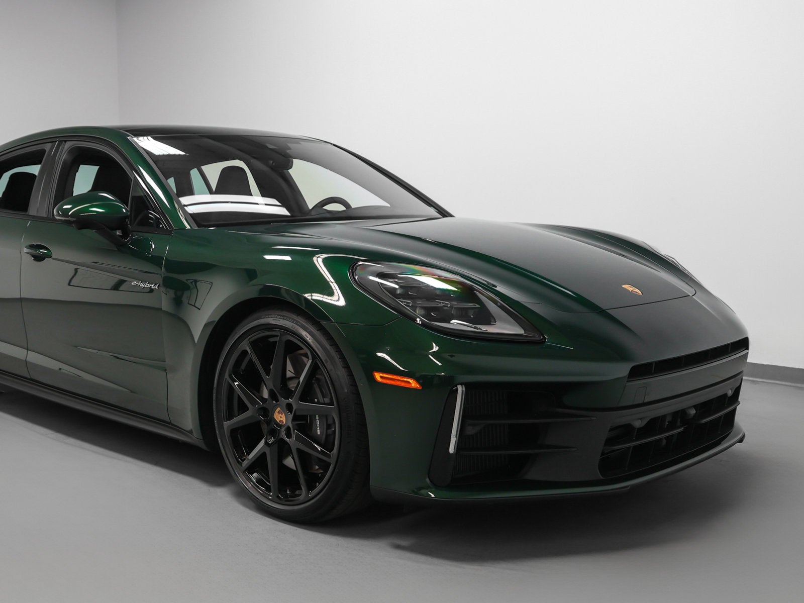 2026 Porsche Panamera Panamera 4 E-Hybrid