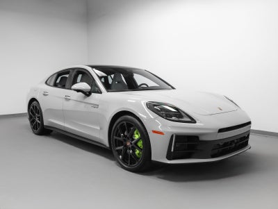 2026 Porsche Panamera Panamera 4 E-Hybrid