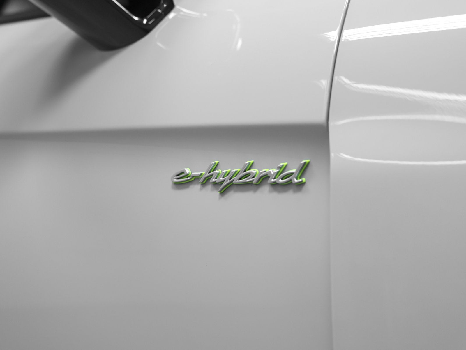 2026 Porsche Panamera Panamera 4 E-Hybrid