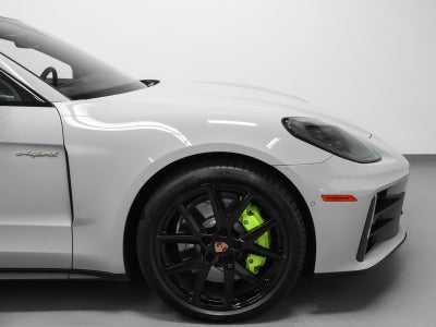 2026 Porsche Panamera Panamera 4 E-Hybrid