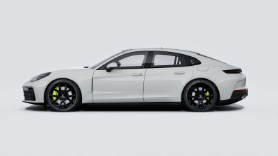 2026 Porsche Panamera E-Hybrid 4