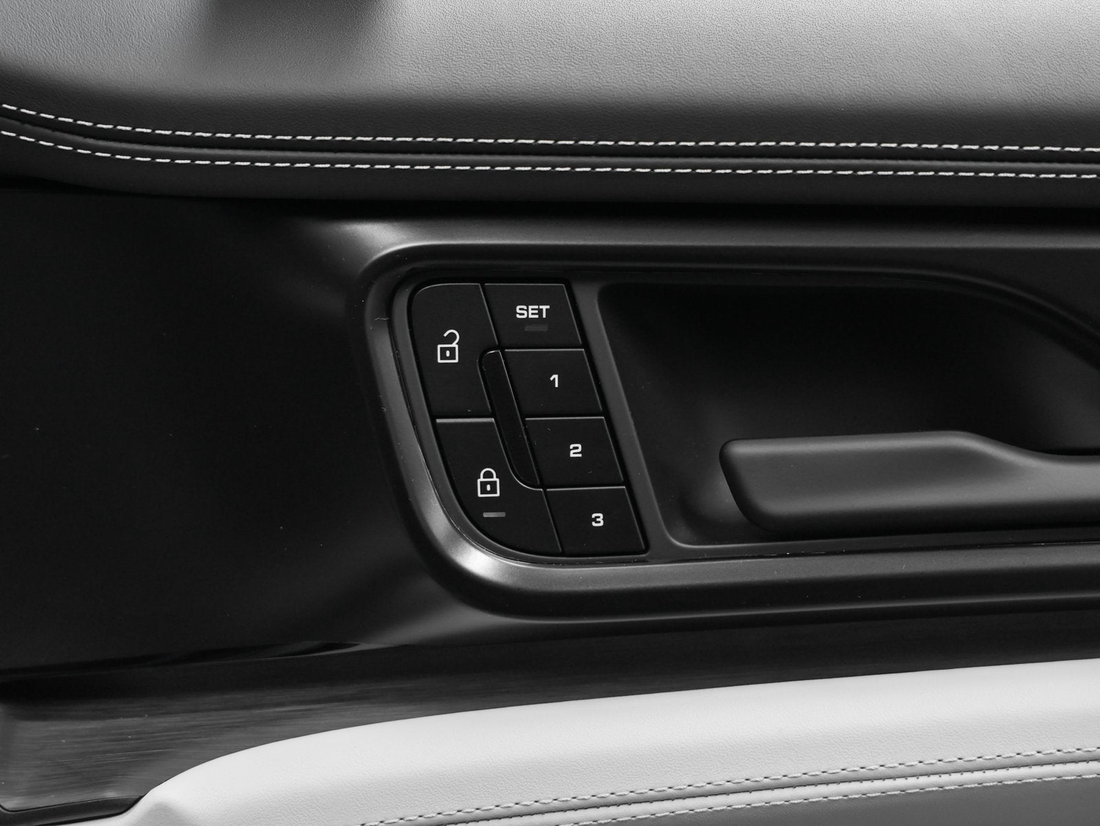 2026 Porsche Panamera Panamera 4 E-Hybrid