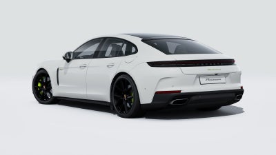 2026 Porsche Panamera E-Hybrid 4