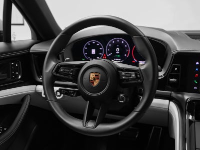 2026 Porsche Panamera Panamera 4 E-Hybrid