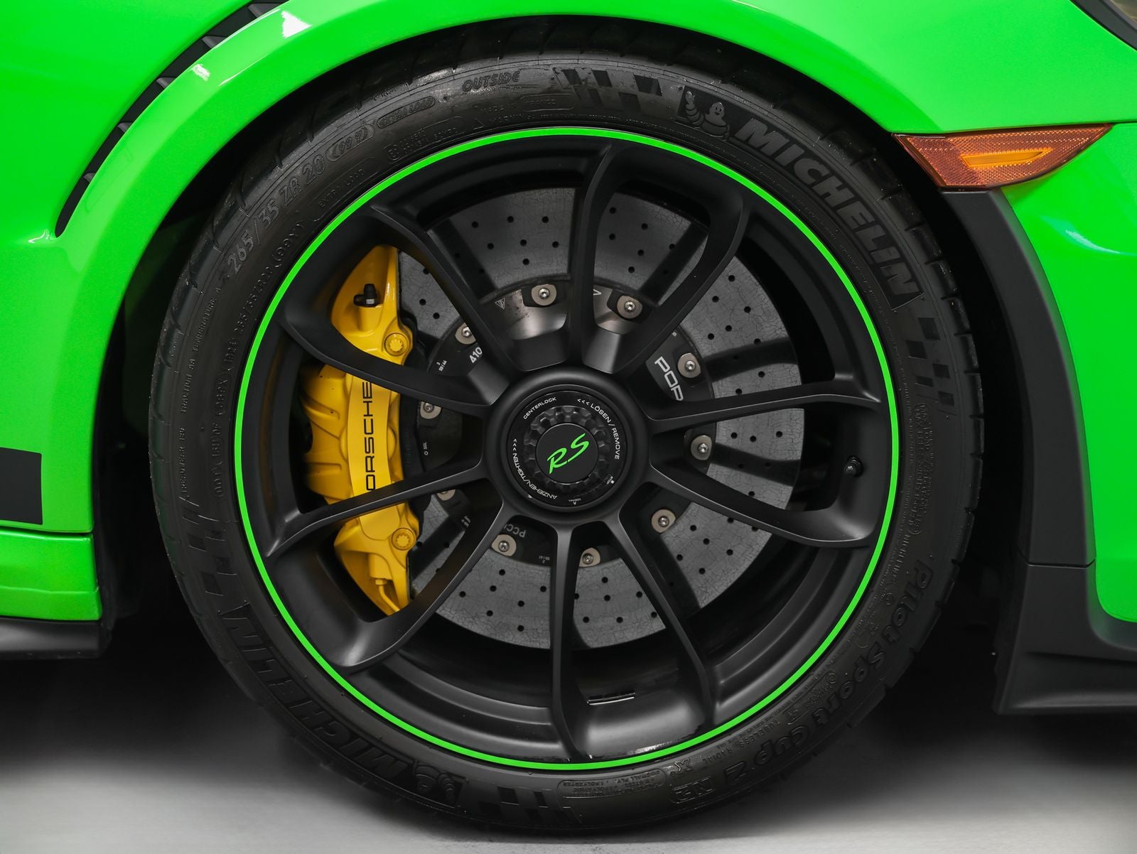 2019 Porsche 911 GT3 RS