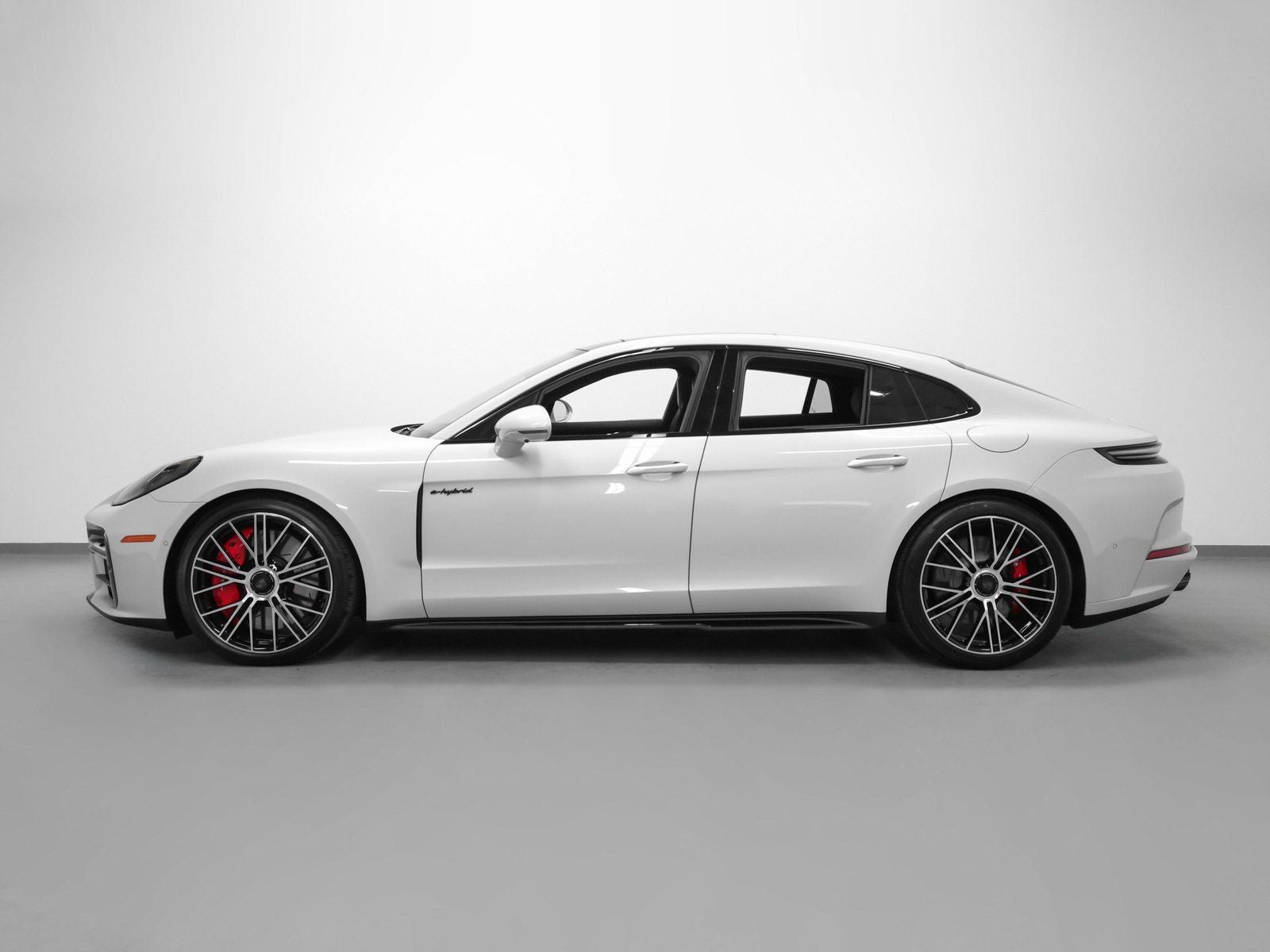 2025 Porsche Panamera Panamera Turbo E-Hybrid