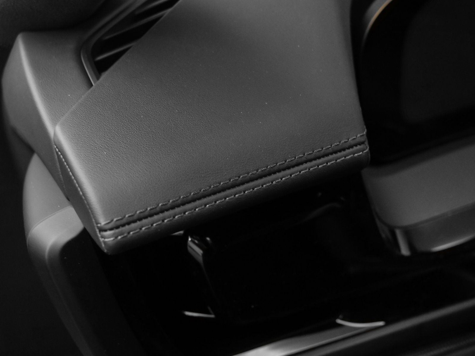 2025 Porsche Panamera Panamera Turbo E-Hybrid