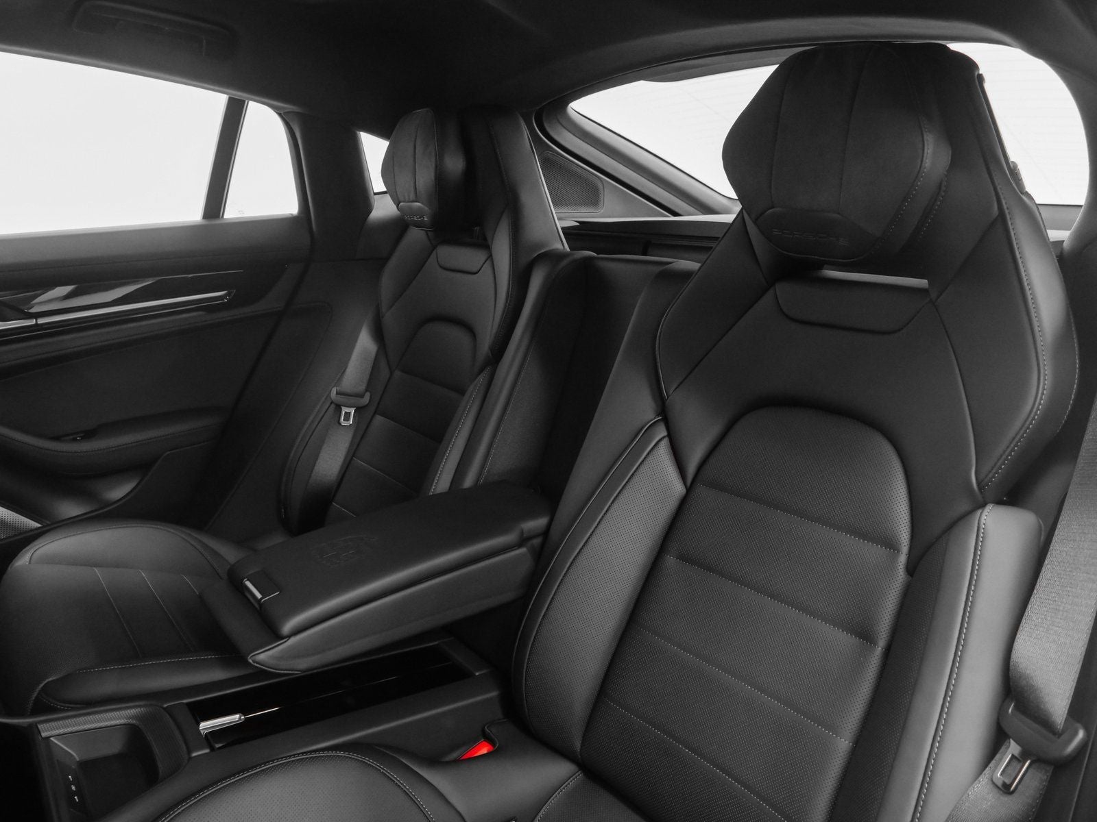 2025 Porsche Panamera Panamera Turbo E-Hybrid