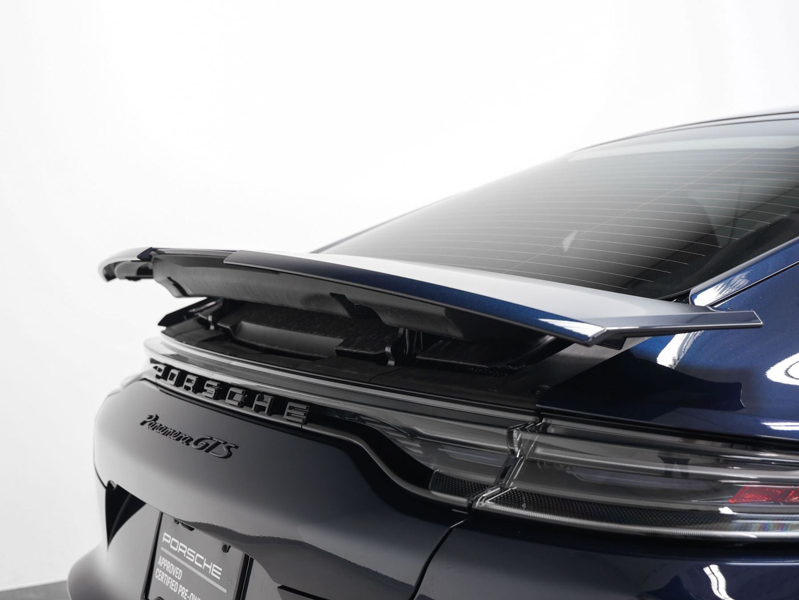 2023 Porsche Panamera GTS