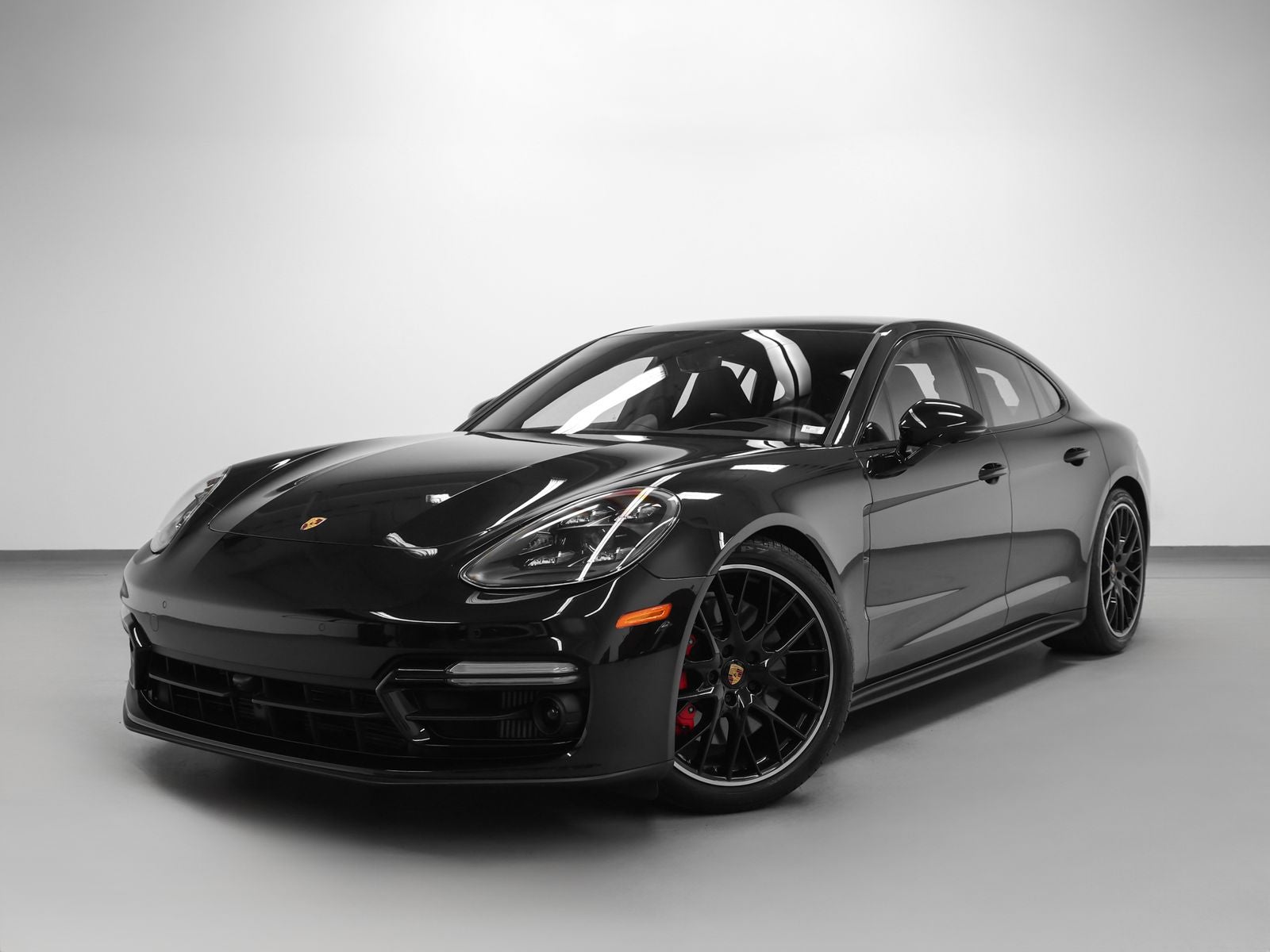 2023 Porsche Panamera Panamera GTS (MY23)