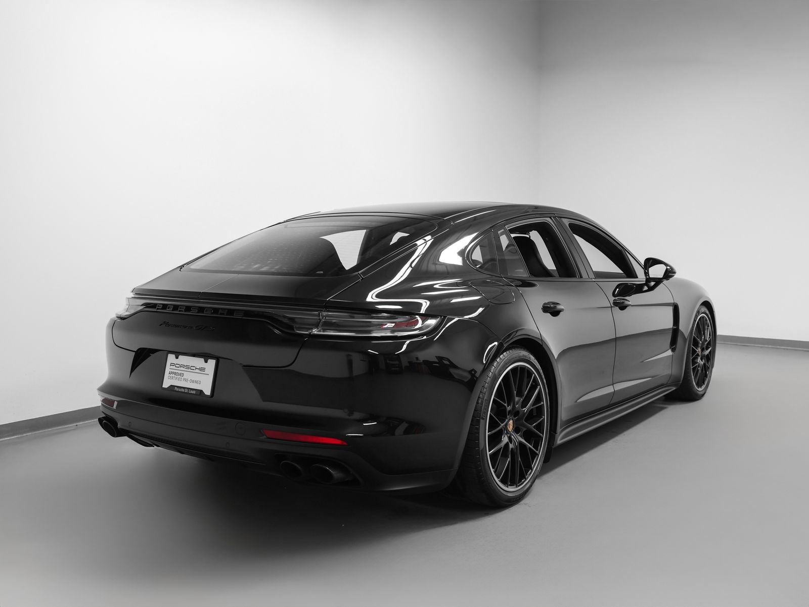 2023 Porsche Panamera Panamera GTS (MY23)