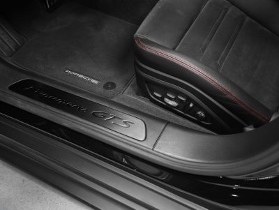 2023 Porsche Panamera Panamera GTS (MY23)