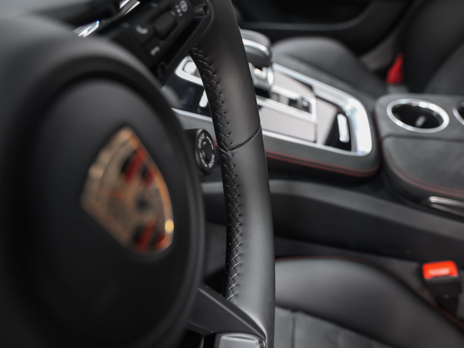 2023 Porsche Panamera Panamera GTS (MY23)