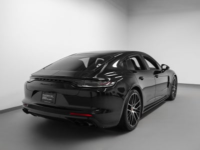 2023 Porsche Panamera GTS